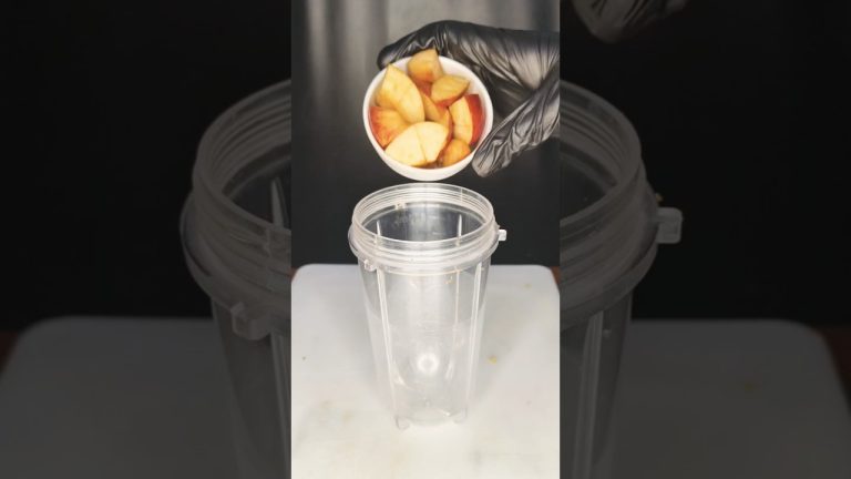 easy pomegranate and apple milkshake #shorts #shortsfeed #shortsvideo pomegranate smoothie