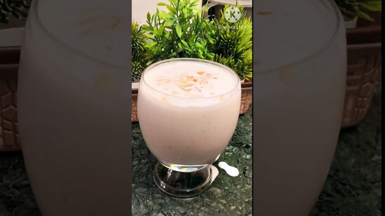 Navratri Special Smoothie Recipe #shorts #recipe#smoothie#navratri