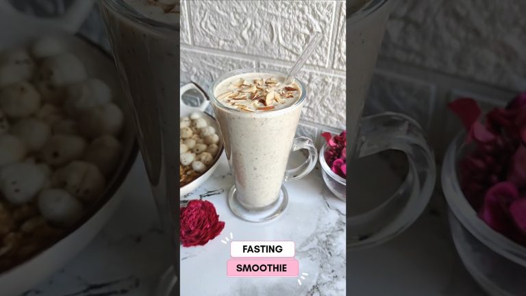 Navratri Fasting / Vrat Smoothie | Vrat Milkshake Recipe #shorts #vratrecipe #smoothie #milkshake