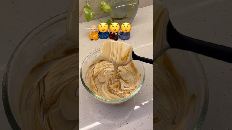 Vanilla Coffee Ice Cream 🍨☕ | Cafe Style Homemade Dessert! 😍🔥