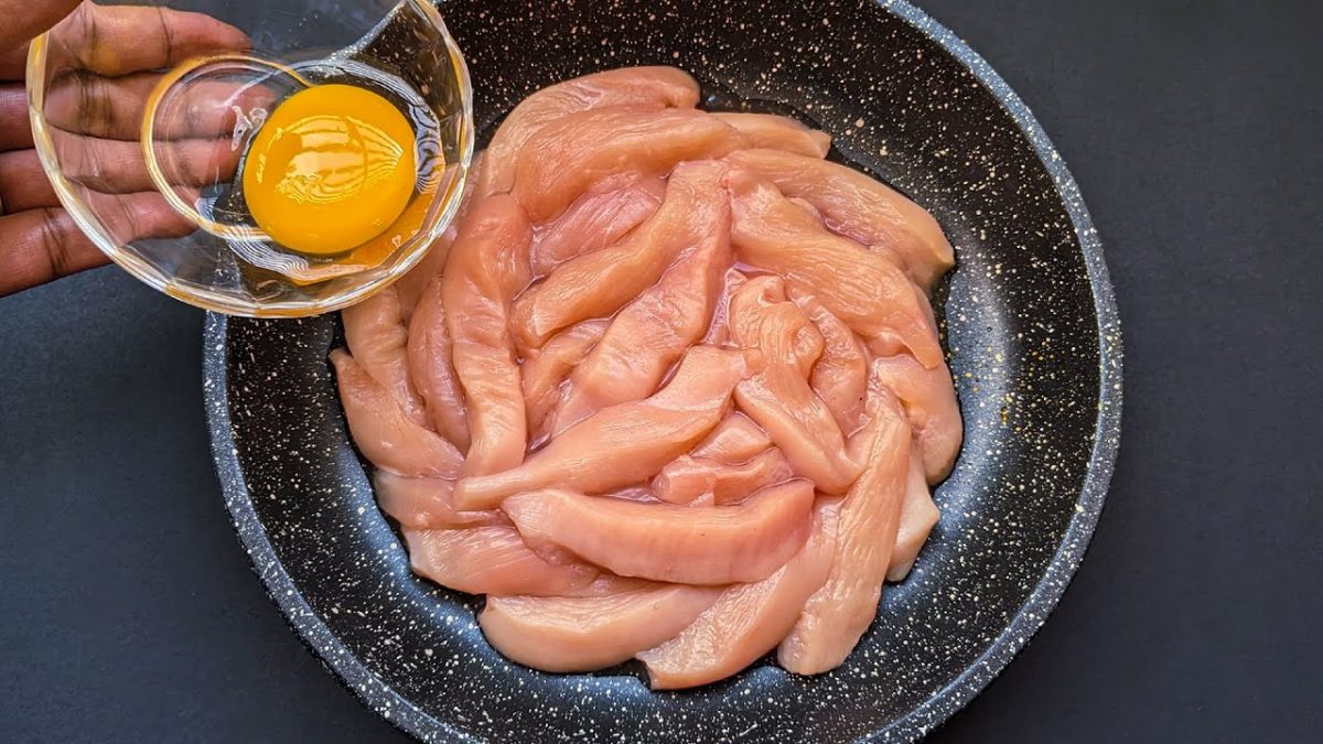 Just 10 minutes Chicken Recipe! Easy & Delicious Snacks. Simple Breakfast Idea with Egg!