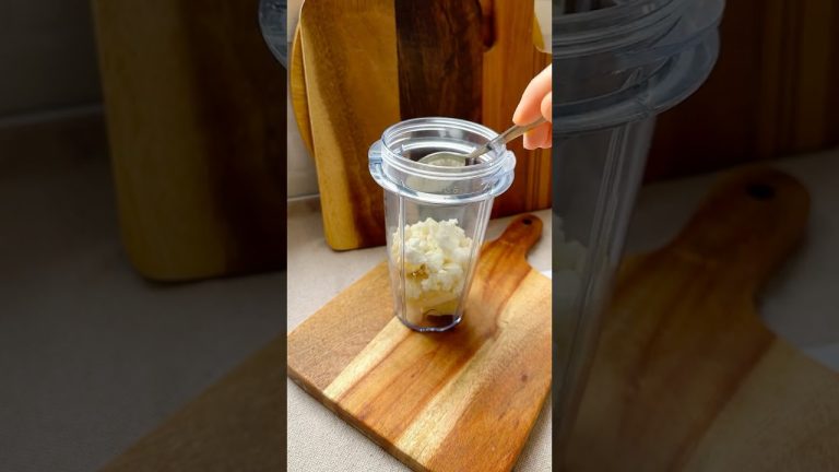 Energy Boosting Smoothie | High Protein Breakfast Smoothie 🍌🥜 Easy & Healthy