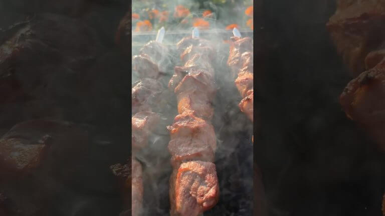 Сочный шашлык из свиной шейки #рецепт #шашлык #маринад