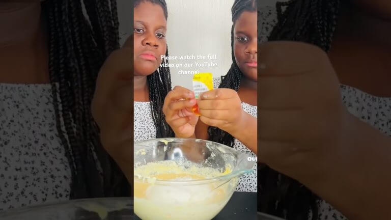 Unlock the Secret to Fluffy Muffins: The Easiest Recipe You'll Ever Make!