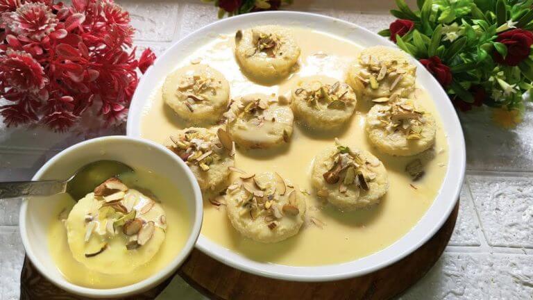 Delicious Bread Milk Dessert || only Milk and bread dessert || easy dessert any one can make#bread