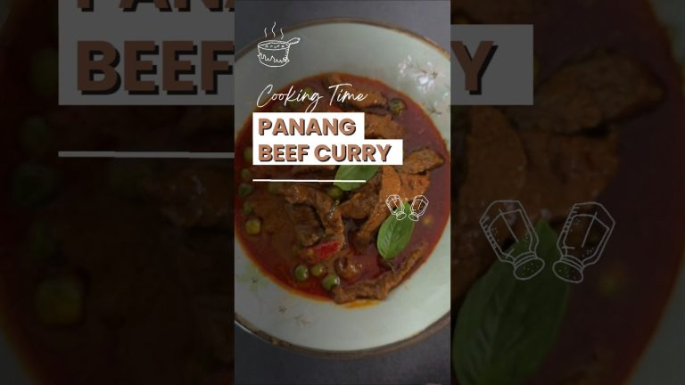 🔥 Quick & Spicy Panang Beef Curry – authentic Thai flavor in just 30 seconds#shorts