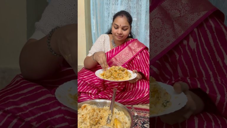 Mughlai బిర్యానీ టేస్ట్ అంత ఏమీ లేదు..👩‍🍳🍗 #shorts #biryani