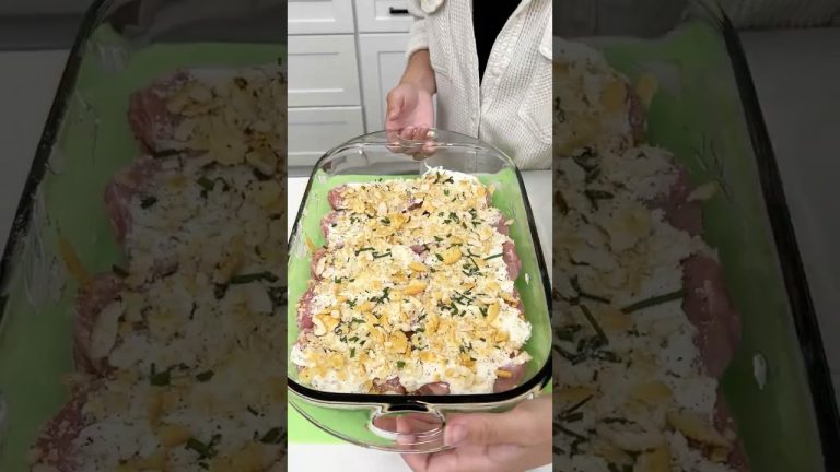 This is my family's favorite dinner  #recipe #easyrecipe #dinner #cooking #porkchops #food