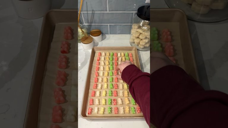 viral frozen gummy bears recipe 🍋🧸 #recipe #shorts #dessert #easydessert #gummybear #easyrecipe
