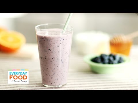 Blueberry and Orange Superfood Smoothie – Everyday Food with Sarah Carey