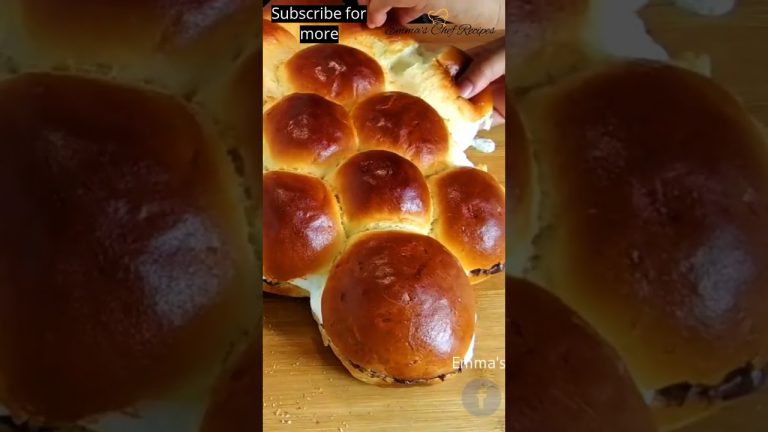 🎄 Turning Bread Rolls into a Magical Christmas Tree of Dreams ✨