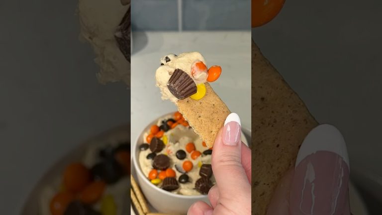 viral reeses cheesecake dip recipe 🥜🍫 #recipe #shorts #easydessert #chocolate #dessert #easyrecipe