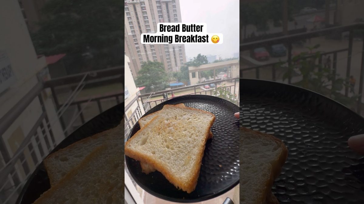 Simple Bread Butter in 2 minutes 🍞 #shorts #trending #relatable #cooking