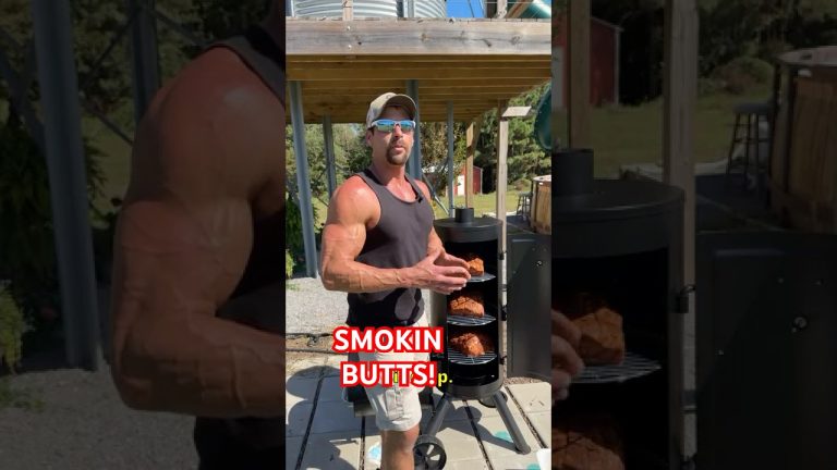 SMOKING BOSTON BUTTS! #woodfirecooking