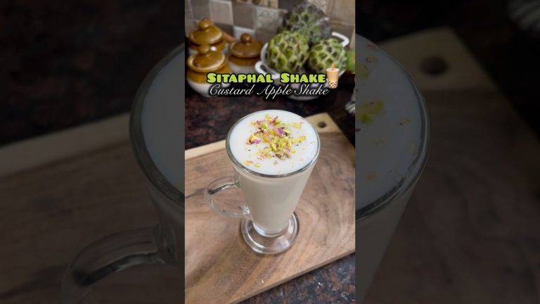 Sitaphal shake recipe 😋☘️😍 #recipe #foodie #shorts #shortsfeed #sitaphal #food