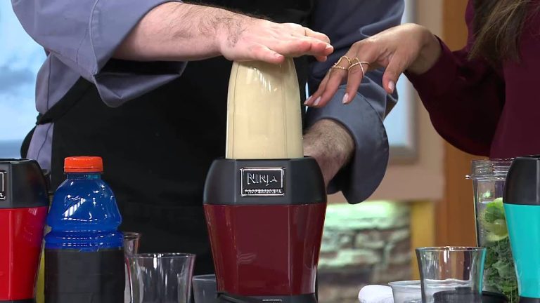 Nutri Ninja 1000 Watt Pro Blender w/ Nutrition Guide & Recipes with Stacey Stauffer