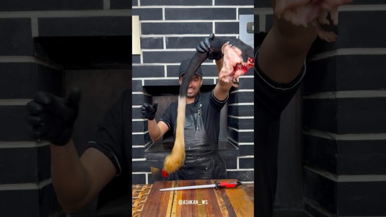 Authentic Jamaican Oxtail Stew🔥🍚🥥🐄#kebab #cow #shorts