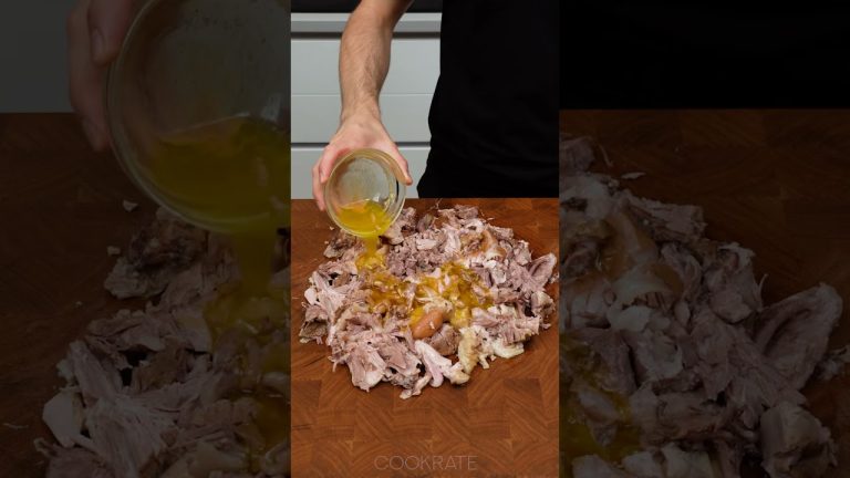 A butcher taught me! Here's how to cook pork knuckle properly