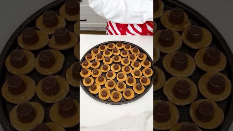 Easy 3 ingredient treat  #recipe #easyrecipe #dessert #chocolate #candy #christmas