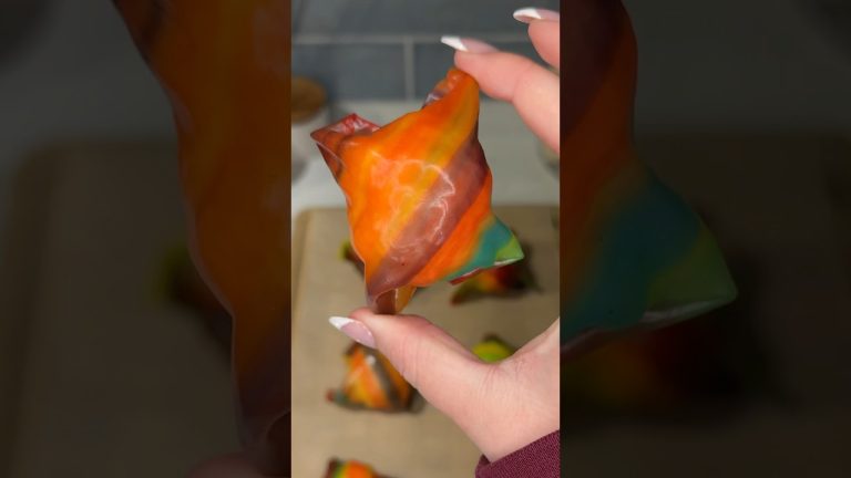 viral fruit roll up dessert wontons recipe 🥭🧊#recipe #dessert #shorts #easyrecipe #easydessert
