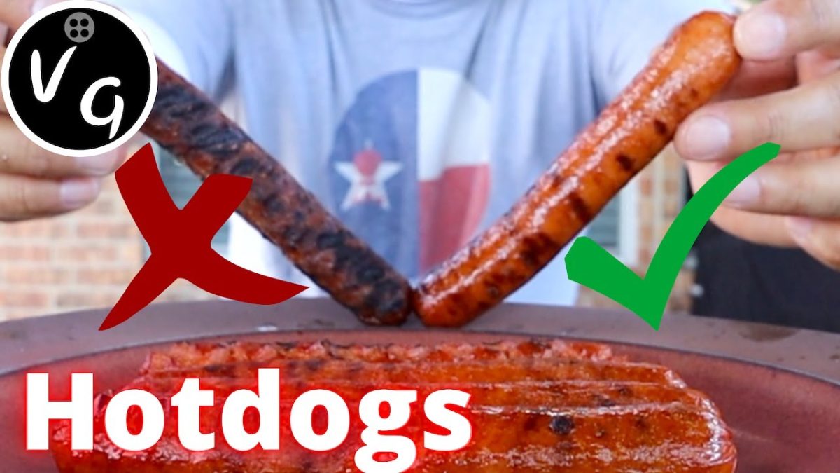 How to Grill Hotdogs on a Charcoal Grill – Weber Kettle