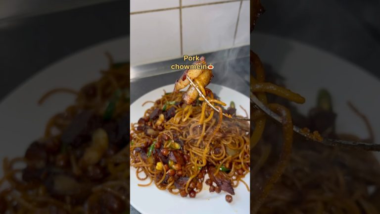 pork chow mein recipe 🔥pork chow mein recipe nepali styl #pork #porkrecipe #porkchowmein #chowmein