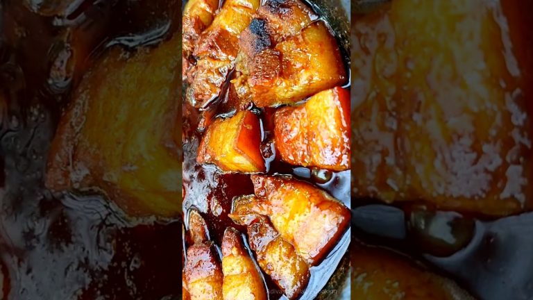 EATING SPICY PORK GRAVY  PORK CURRY COOKING AND EATING VILLAGE STYLE #porkchilly#pork#cooking#shorts