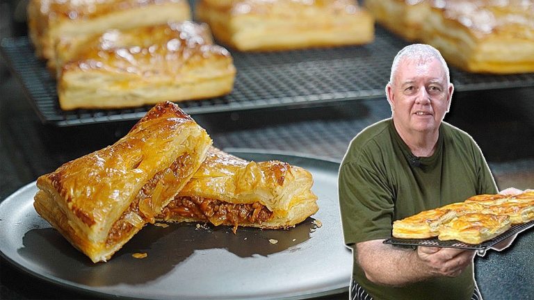 Best Ever British Style Minced Beef Pasties – Flaky & Rich!