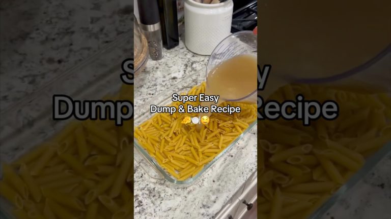 Super Easy Dump & Bake Recipe- Chicken Alfredo Pasta #easyrecipes #chickenalfredo #pasta