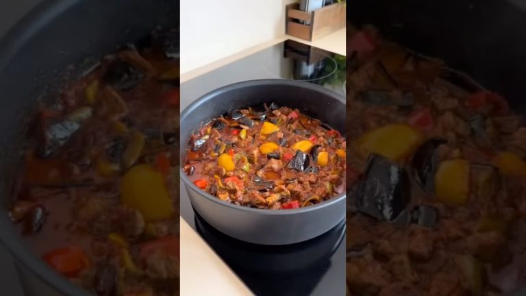 Beef and vegetable casserole🥘