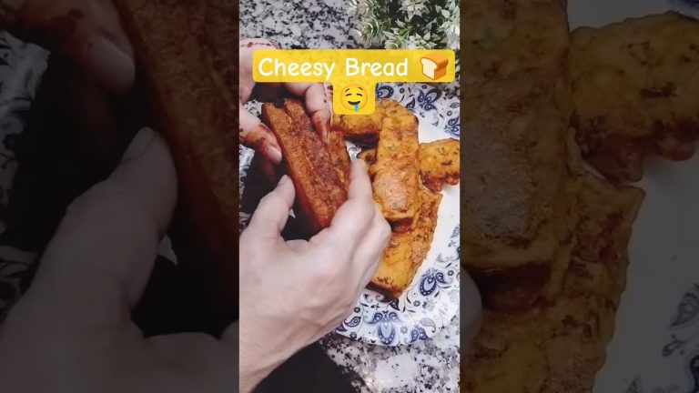 Cheesy Bread 🍞 || Best Cheese Snacks Recipe || #shorts #food #cooking #ytshorts #shortsfeed #viral