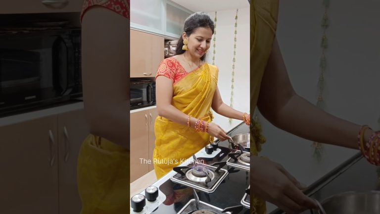 Rakshabandhan Special Bombay Style Halwa😋 #shorts #trending #rakshabandhan #rakhi #festival #easy