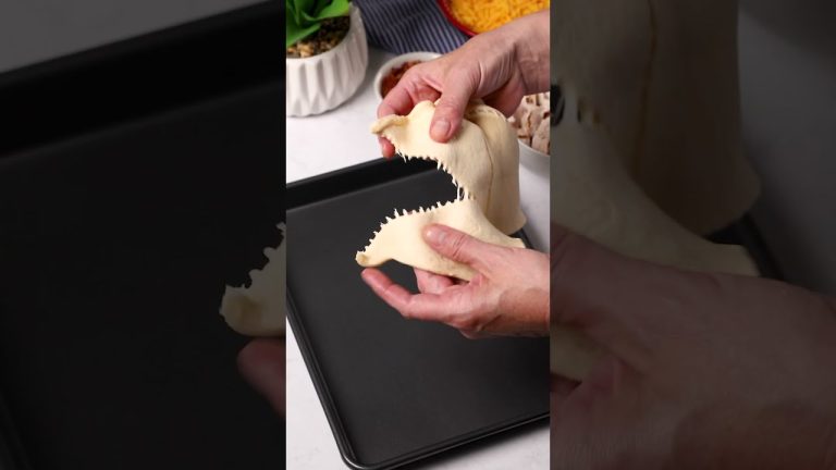 The EASIEST Chicken Bacon Ranch Snack!  #food #chicken #recipe #short #snack