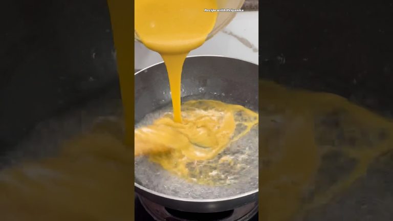 एक कप बेसन से बनाया बर्फी #besanbarfi #sweet #mithai #barfi #diwali #easyrecipe#shorts #viral