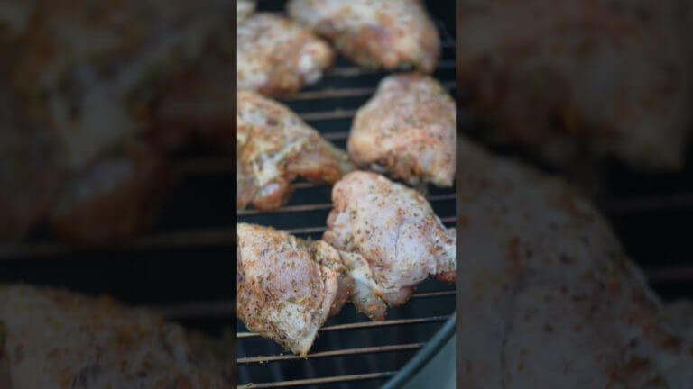 Smoked BBQ Thighs🍗💨