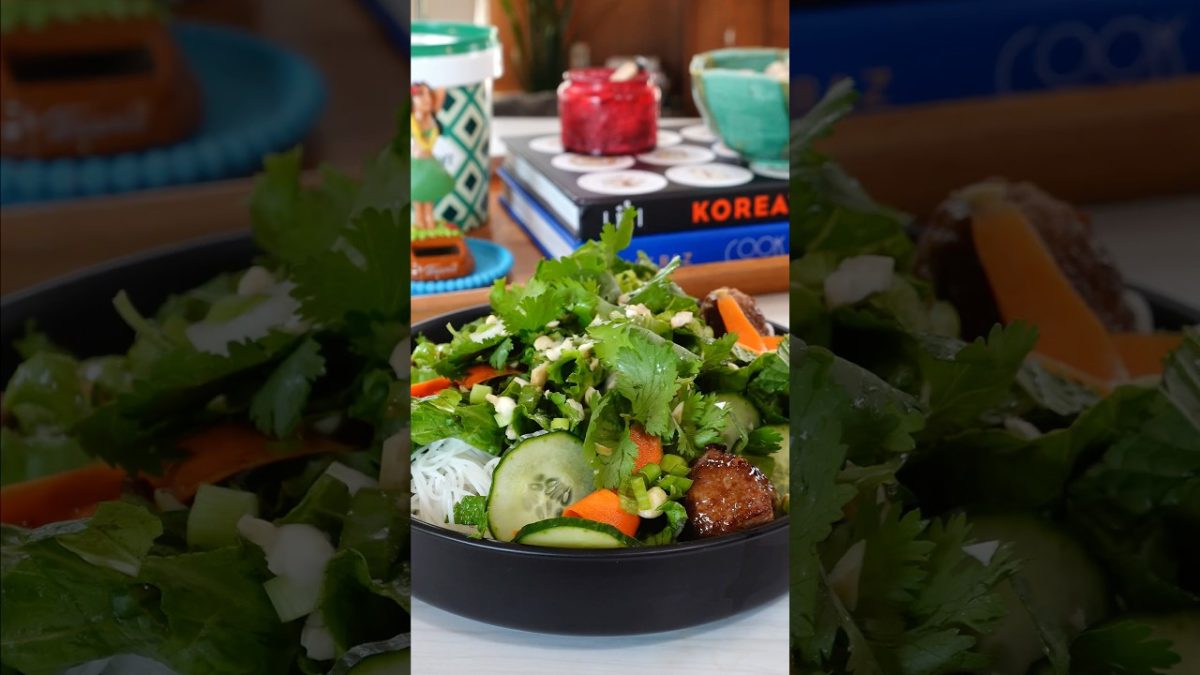 Pork Spring Roll Bowl || #pork #springroll #springrollsalad #salad #recipe #shorts