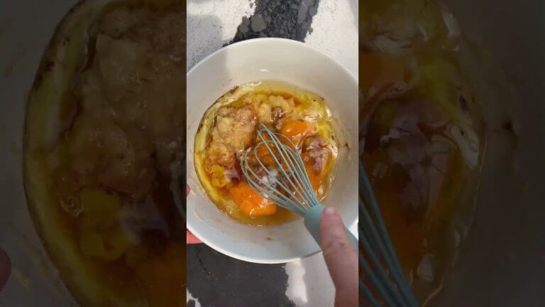 Almond Flour Banana Bread #healthyrecipes #healthybaking #bananabread #glutenfree