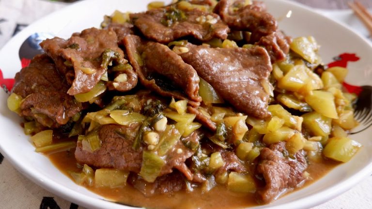 Secret to Silky Beef & Pickled Mustard 酸菜滑牛 in 15 min! Chinese Sliced Chuck Tender Beef Recipe