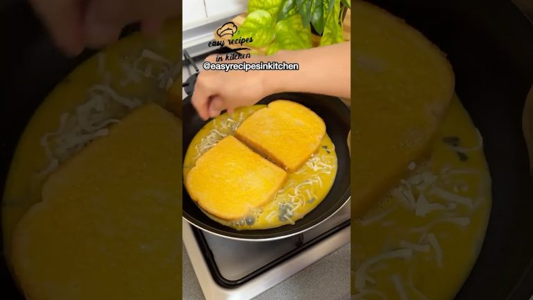 Quick and Easy Egg sandwich #asmr #breakfast #easyrecipe