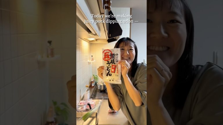 Accidentally cooked the pork and soup separately- but you can pour the soup after cooking the pork🐽