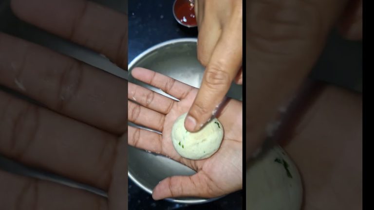 🍛 रवा दही वडे – घरगुती, चवदार आणि सोपी रेसिपी! 😋#food #recipe #cooking #shorts #viral #easyrecipe