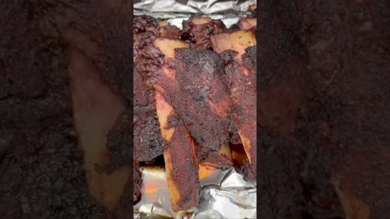 Delicious beef ribs! #bbq #steak #cooking #grilling #fuelyourflavor #food #bbqmeat #bbqrecipes 🔥🔥