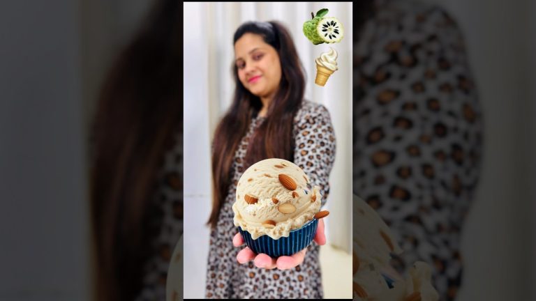 Icecream with Custard Apple🍦😋 #selinesrecipes #icecream #shortsviral