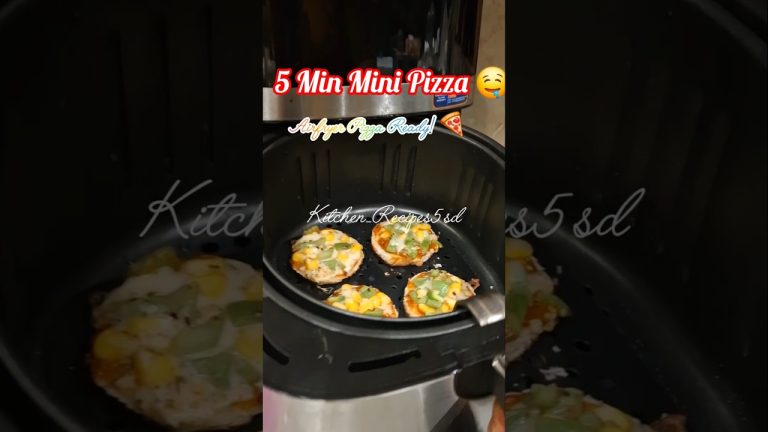 Bread Mini Pizza in Airfryer | 5 Minute Bread Pizza Recipe | Quick Snack for Kids