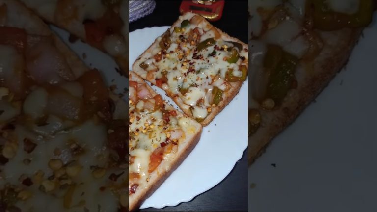 Quick Bread pizza recipe 😍👍😋 #shorts #viral #pizza #bread #snacks #trending #quick