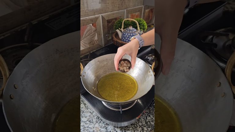 Sindhi Majun (Khorak) 🌰 | Traditional Winter Sweet | Homemade Energy Bar Recipe | Kanak Gurnani