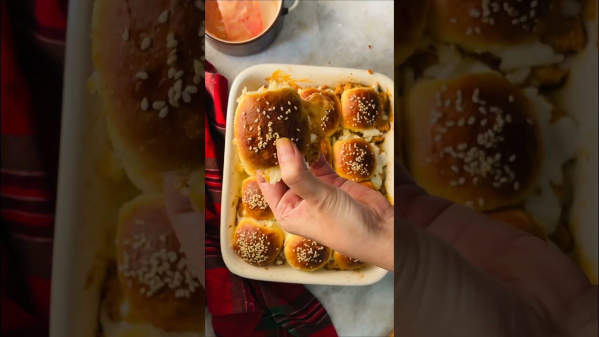 #chessy #chicken #mini #buns #recipe #tastewithmusarrat #viral #food #ytshorts #shorts #ytviral #yt