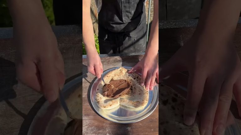 Make a dessert 🍕 this Valentine's Day❤️ Check the temp of your oven with the ThermoPro TP450🌡️