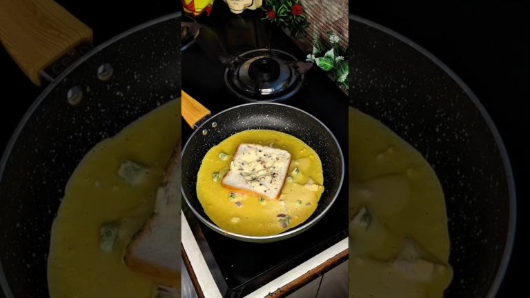 cheesy garlic sandwich 🥪#trending #shorts #youtubeshorts #shortvideo #viral #ytshorts #food #recipe