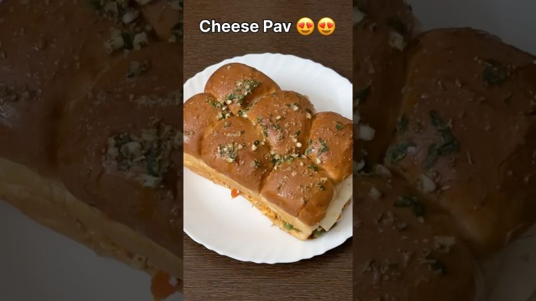 Chesse Pav 😍😍#food #viralshort #ytstudioes #shorts